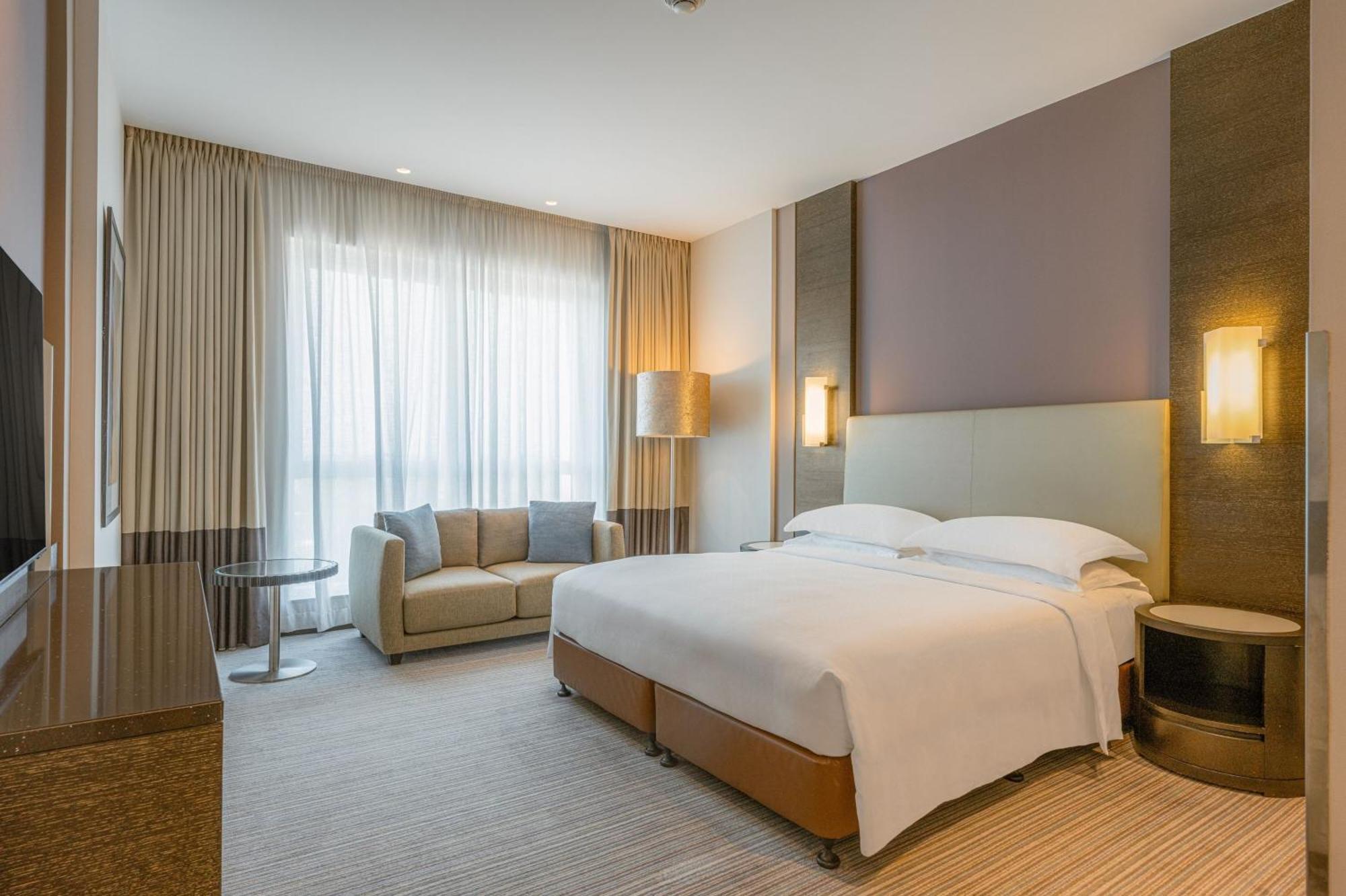 Four Points By Sheraton Al-Ajn Zewnętrze zdjęcie