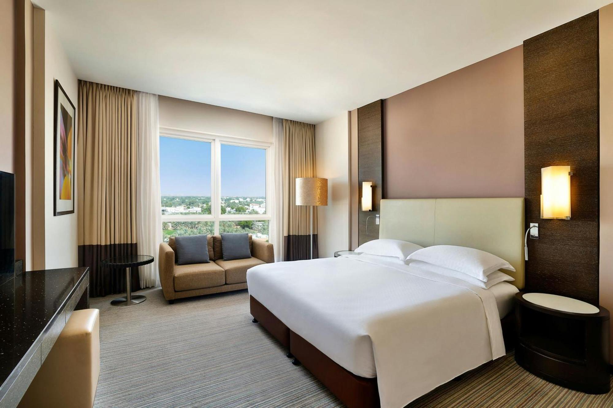 Four Points By Sheraton Al-Ajn Zewnętrze zdjęcie