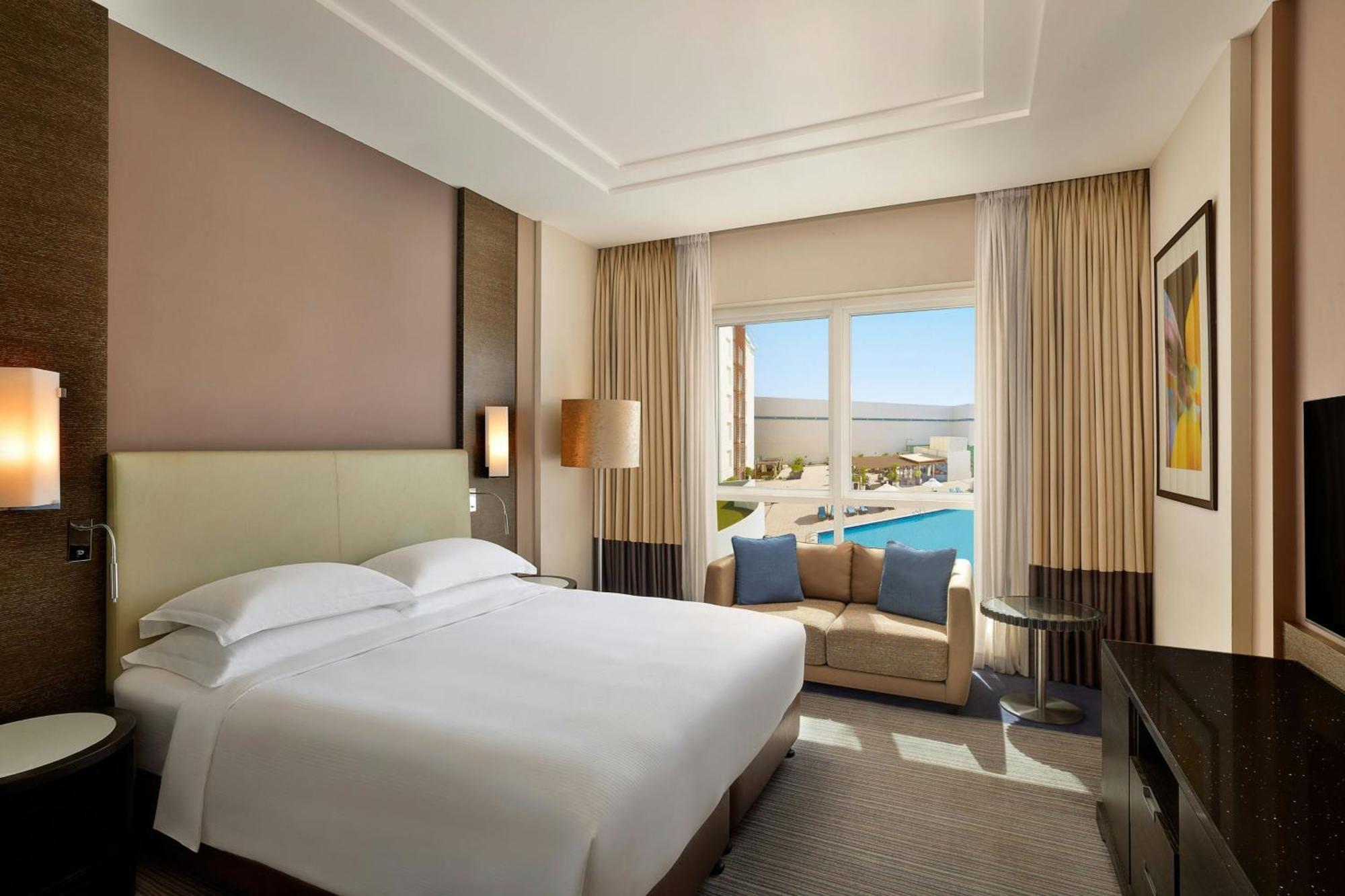 Four Points By Sheraton Al-Ajn Zewnętrze zdjęcie